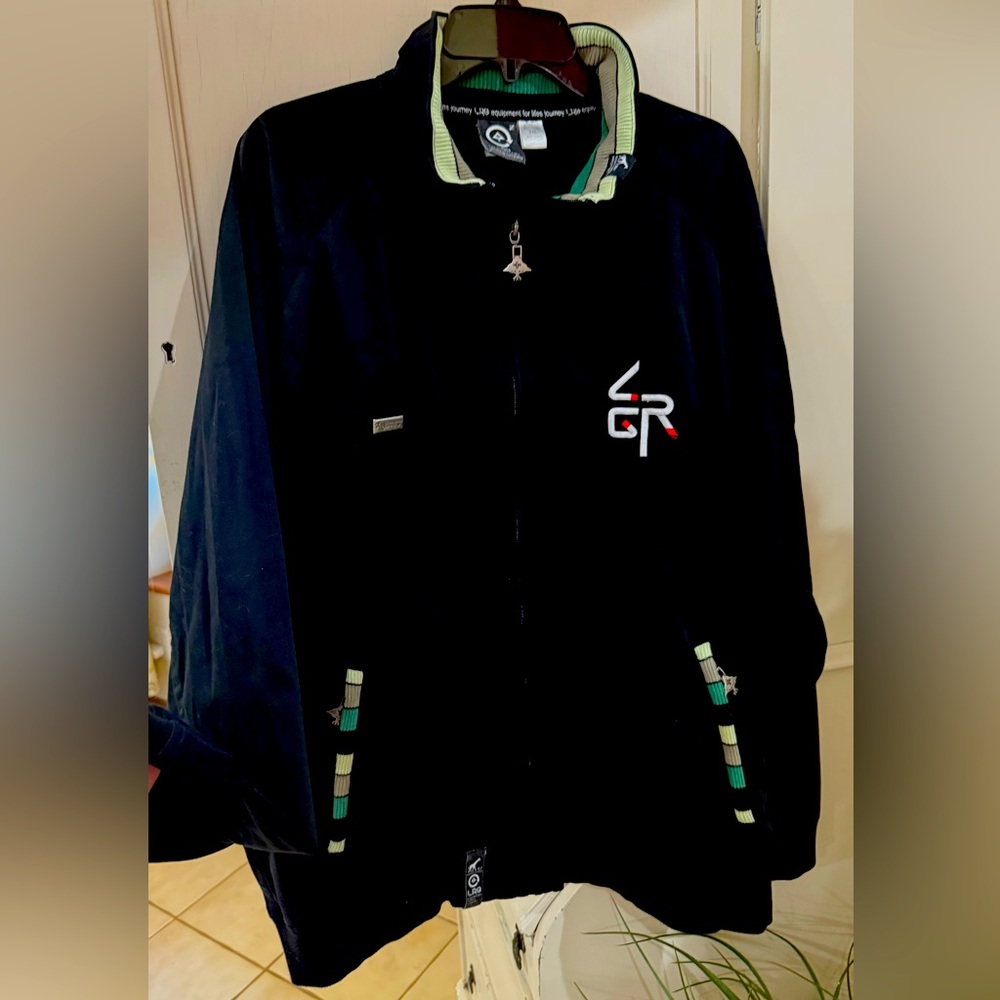 Genuine, LRG men's black jacket with lion head 2XL